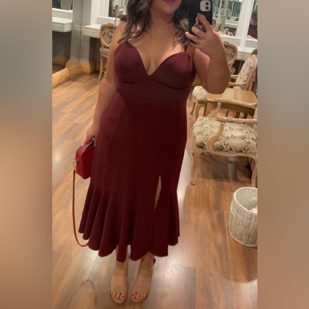Dress the Population Marilyn Maroon Dress